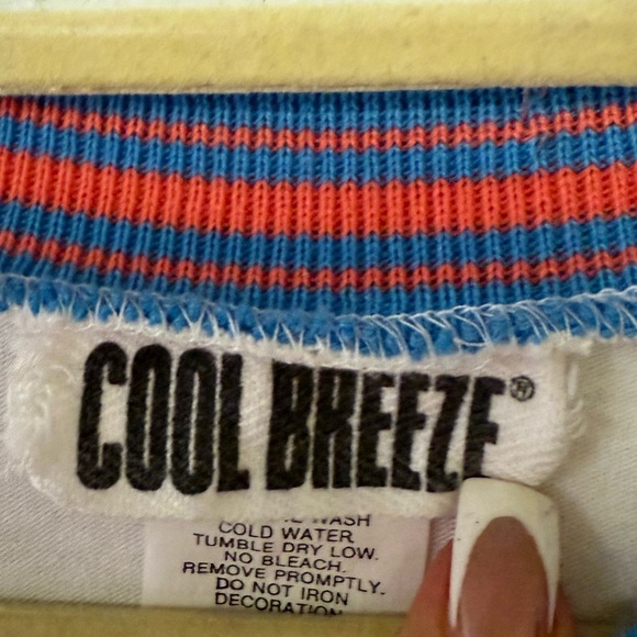 Vintage 90s Cool Breeze White Yellow Red Blue Graphic T-Shirt Sz S Unisex - Picture 6 of 7